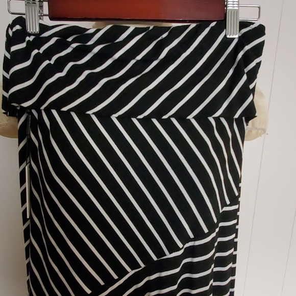 NWT Calvin Klein Skirt Xs - Picture 2 of 5